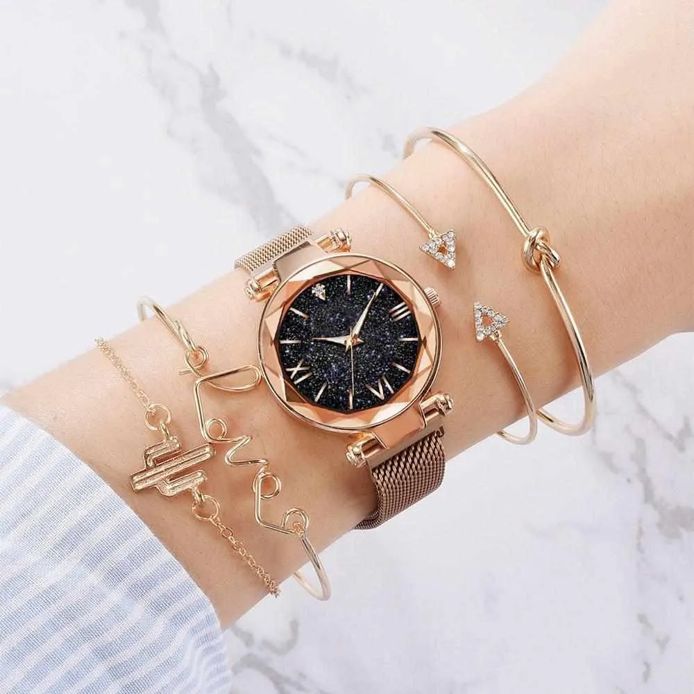 5pcs Set Luxury  Magnetic Starry Sky  Female Clock Quartz Wristwatch
