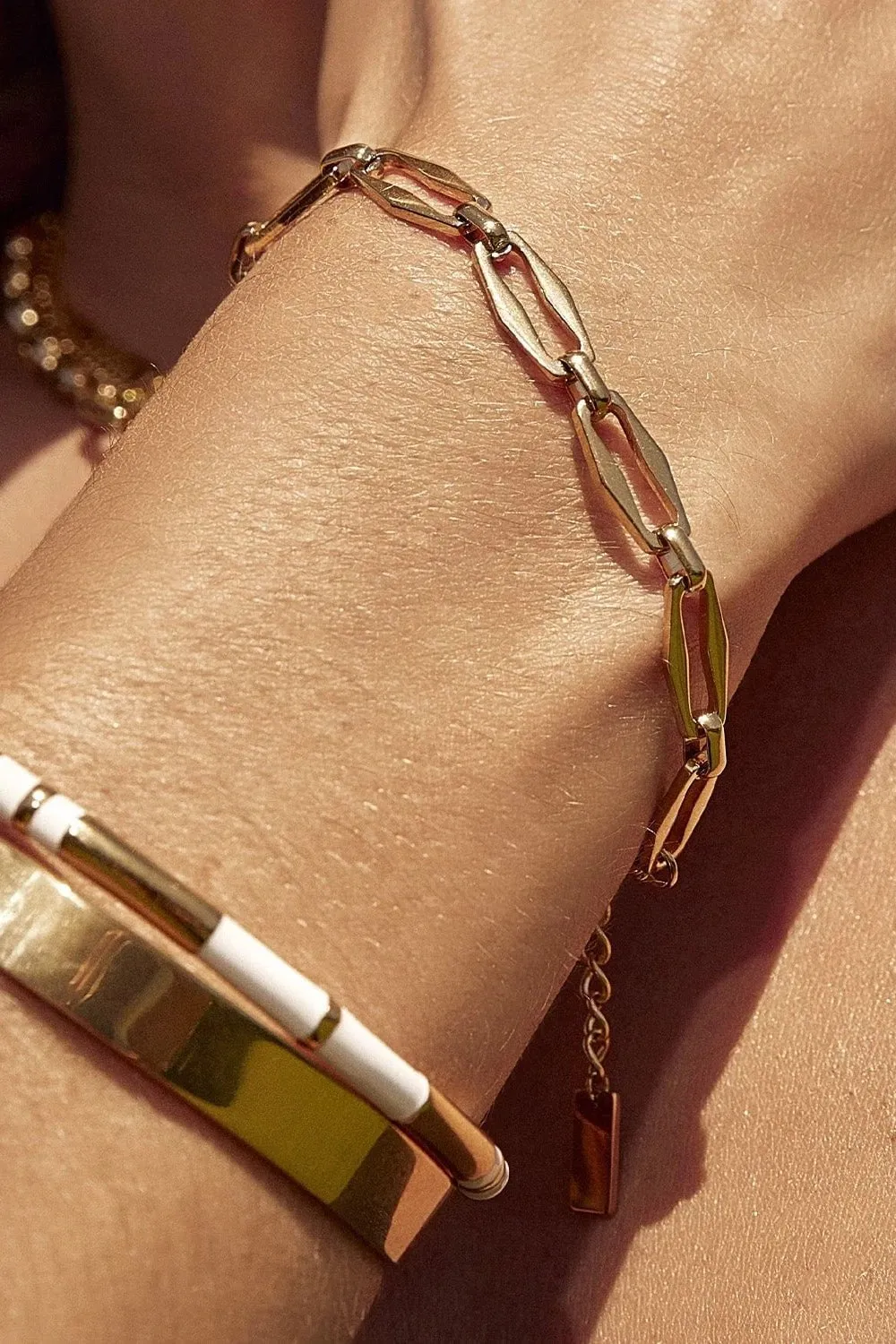 ARMS OF EVE LEO BRACELET - GOLD PLATED