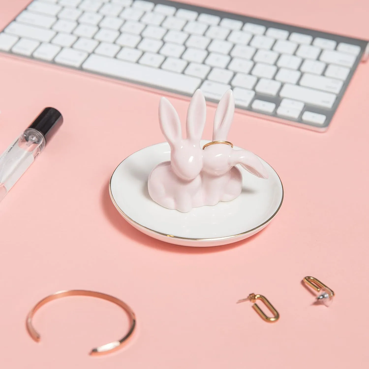Bunny Ring Holder - Ceramic Jewelry Dish for Rings, Earrings, Necklace Organizer - Rabbit Trinket Tray, Wedding Engagement Holder (Pink)