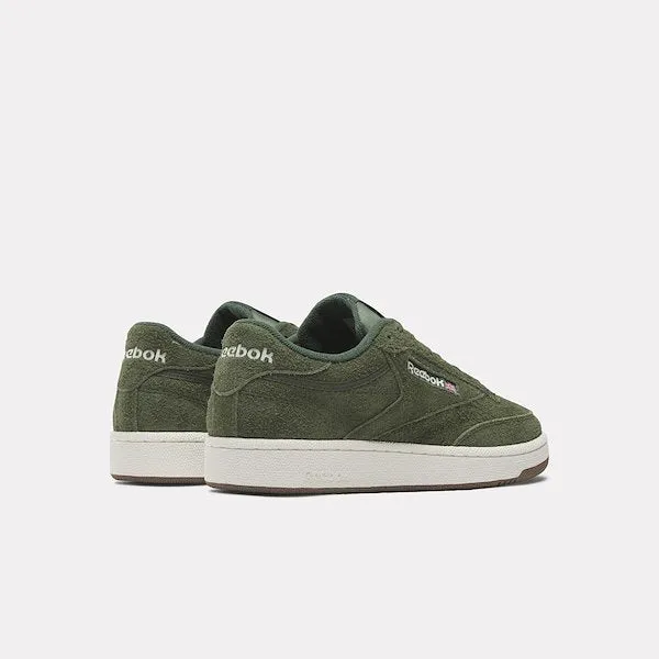 Club C 85 (Varsity Green   Chalk   Reebok Lee 2)
