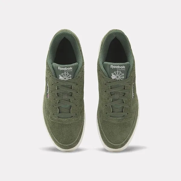 Club C 85 (Varsity Green   Chalk   Reebok Lee 2)